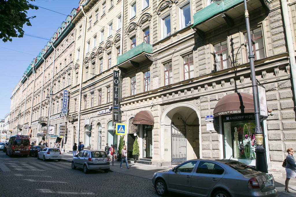 Golden Triangle Boutique Hotel Szentpétervár Kültér fotó